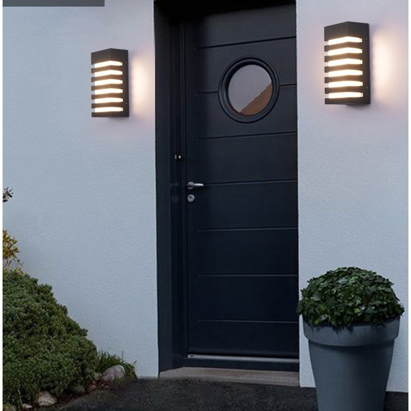 Modern Outdoor Lighting


